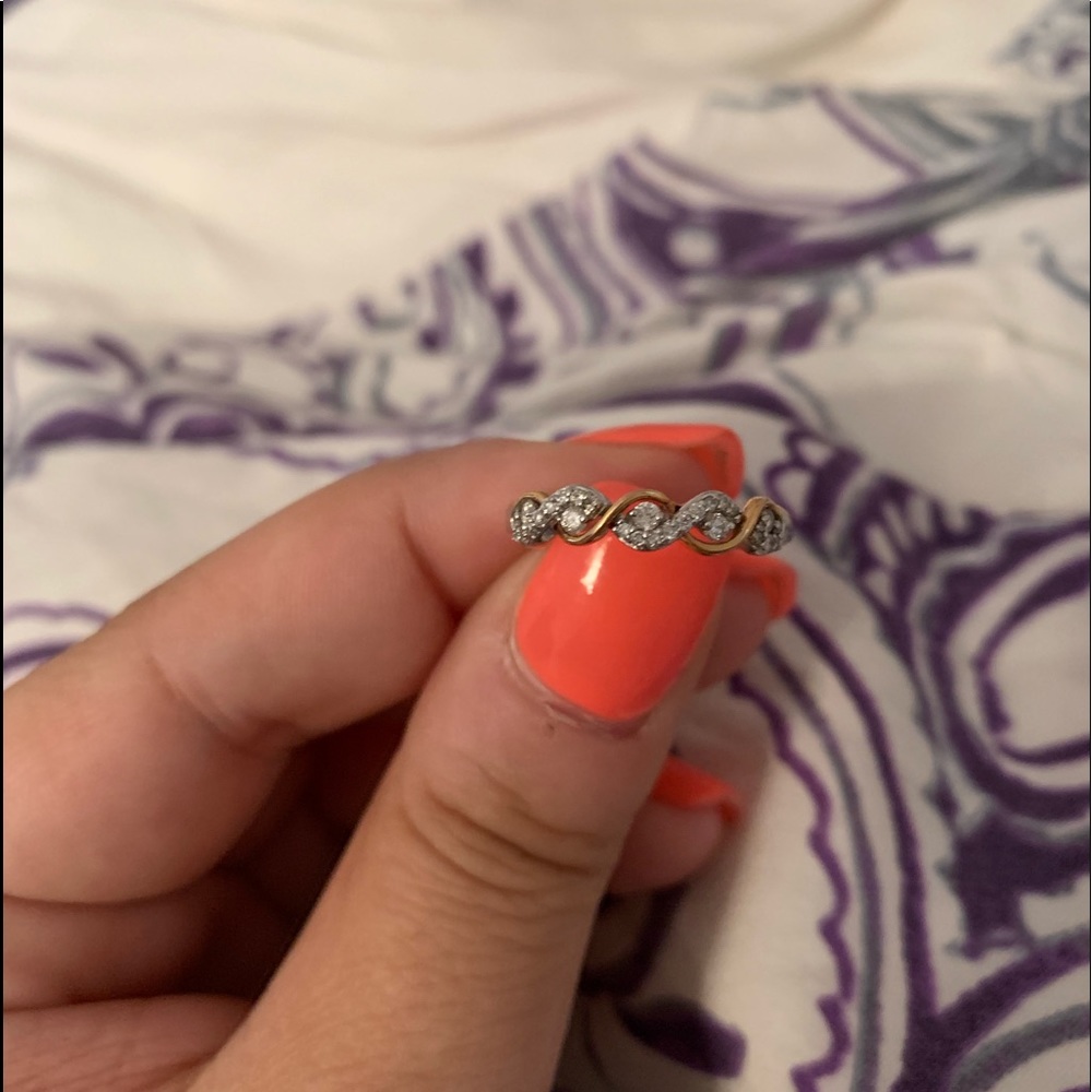 Diamond Anniversary Twist Ring